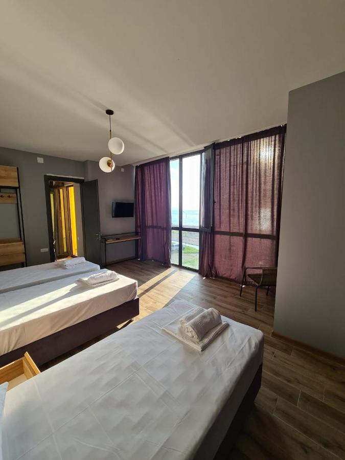 Casa Del Mar Hotell Kvariati Eksteriør bilde