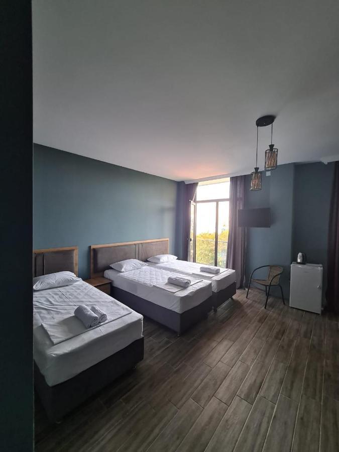 Casa Del Mar Hotell Kvariati Eksteriør bilde