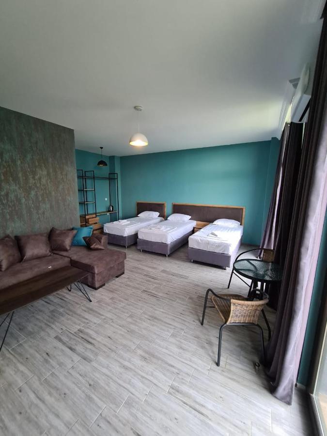 Casa Del Mar Hotell Kvariati Eksteriør bilde