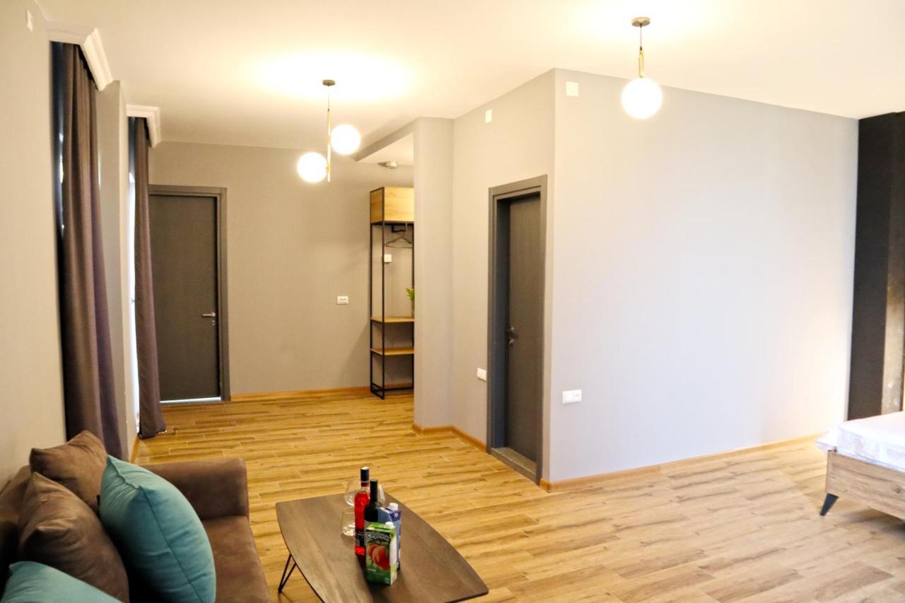 Casa Del Mar Hotell Kvariati Eksteriør bilde
