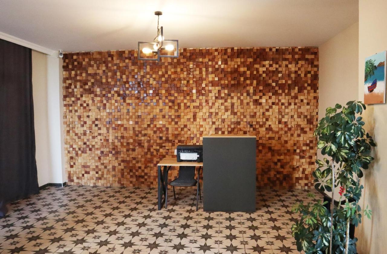 Casa Del Mar Hotell Kvariati Eksteriør bilde