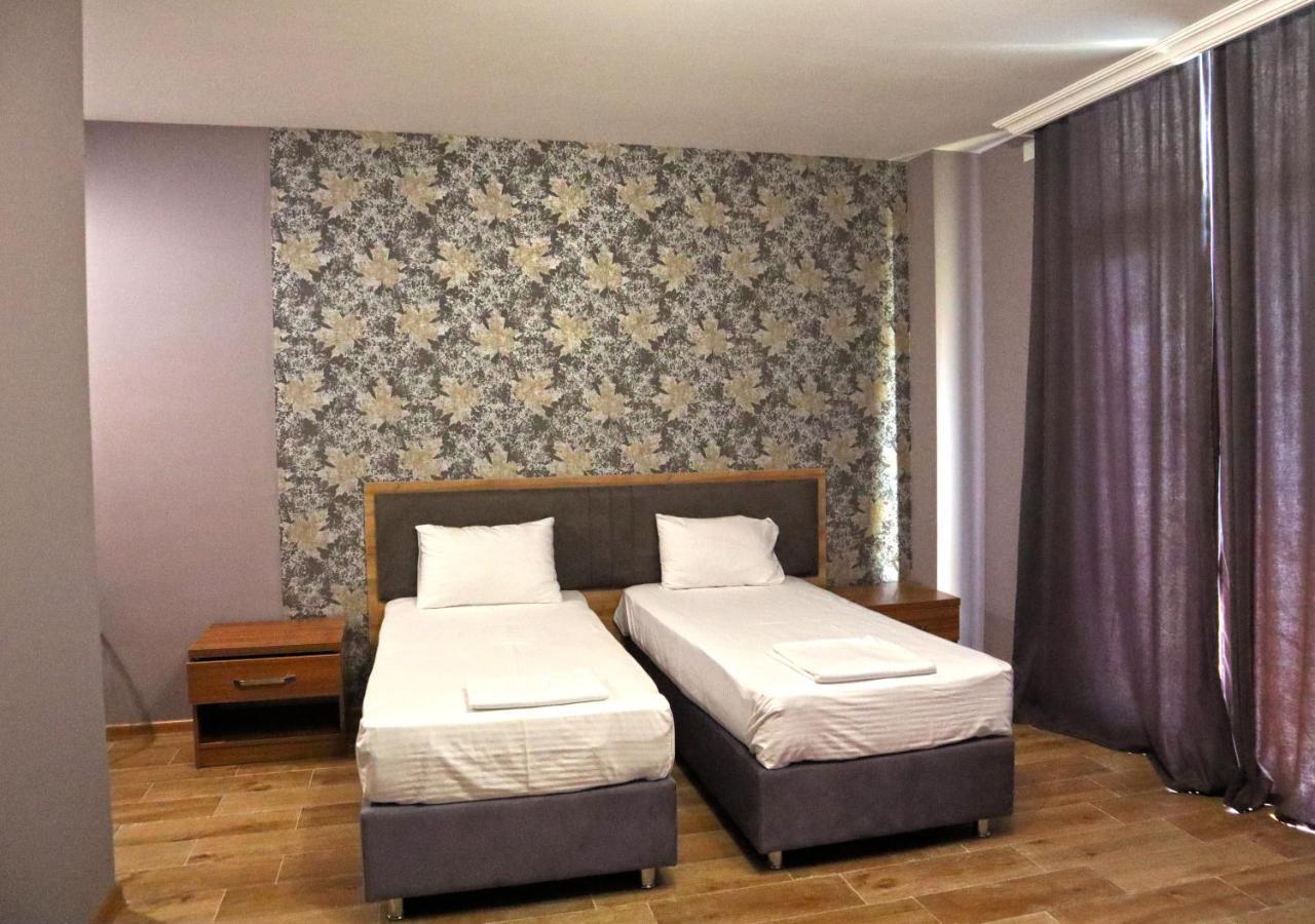 Casa Del Mar Hotell Kvariati Eksteriør bilde